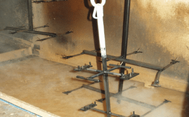 Hook, Rack & Fixture Stripping – Molten Salt